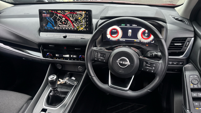 Nissan Qashqai 1.3 DiG-T MH N-Connecta 5dr Petrol Hatchback